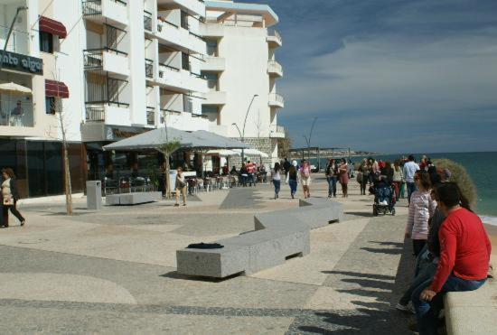 Apartamento Urb. Vila Nova, Lote 5 Armação de Pêra 외부 사진